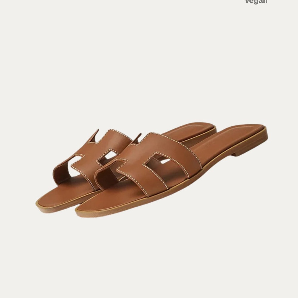 Elegant Tan Slide Sandals